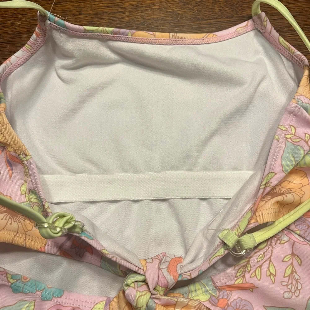Justice Floral Girls Cute One Piece Swimsuit L 12/14 Swimwear Tie Detail at Back - Picture 3 of 11